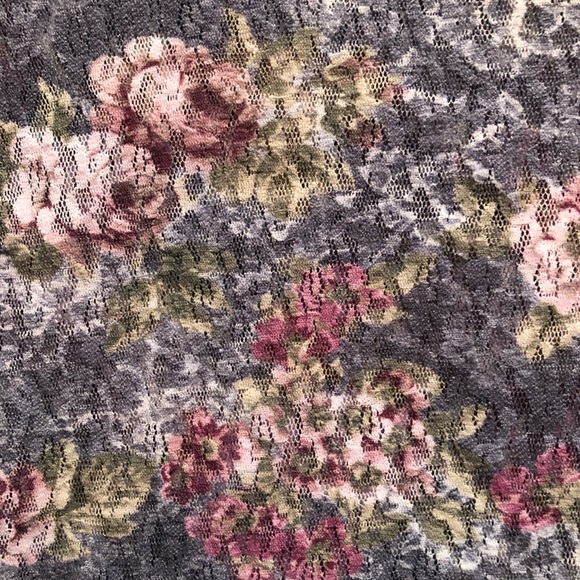 IMPULSE Vintage Top in Mesh Lace with Roses M - Picture 4 of 5